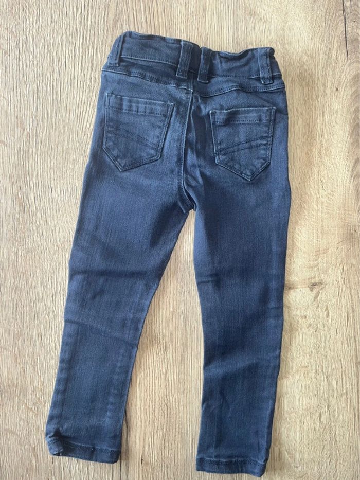 Jean tape à l’œil - photo numéro 4