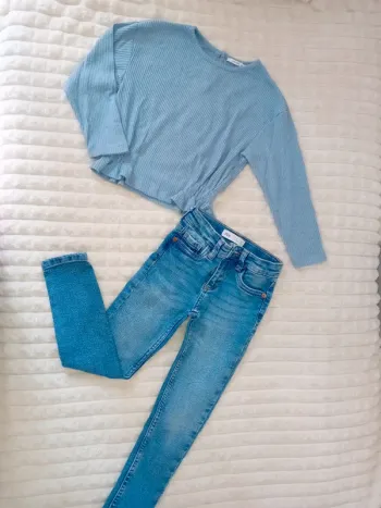 Ensemble fille pull+skinny 6ans 💙🩵