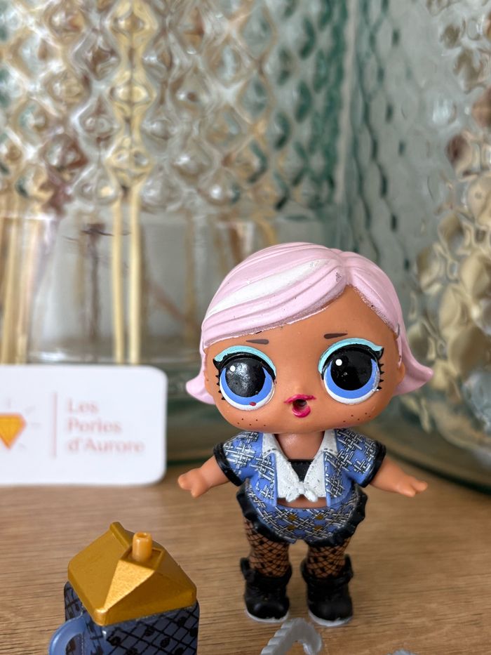 Poupée lol surprise - photo numéro 2