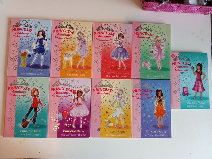 Roman, livre fille princesse academy, bibliothèque rose 6-8 ans