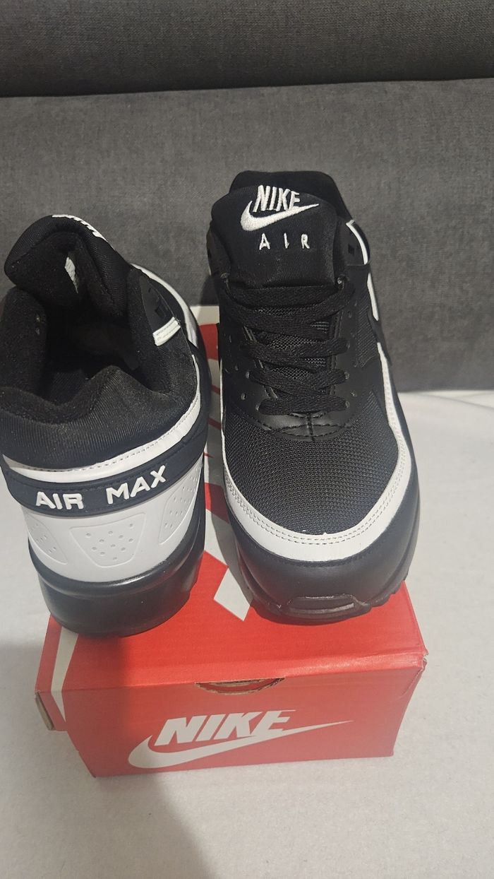 Basket nike air max BW neuf - photo numéro 2