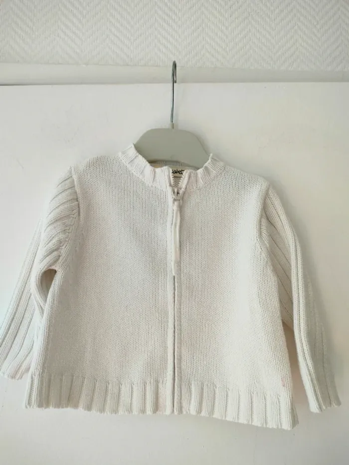 (e) gilet blanc crème Alphabet - photo numéro 2