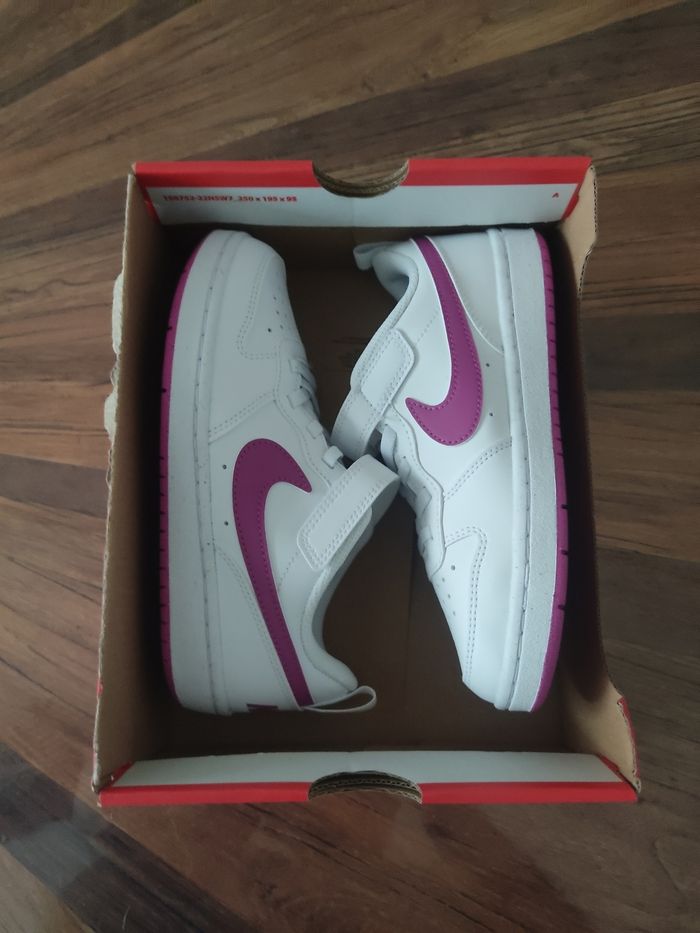 Baskets Nike T 33 - photo numéro 6