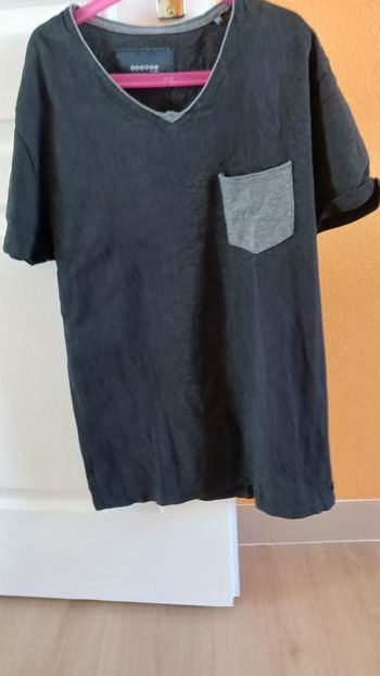 Tee shirt homme manches. Courtes