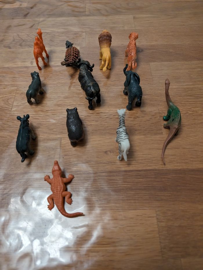 Lot de 12 animaux - photo numéro 7