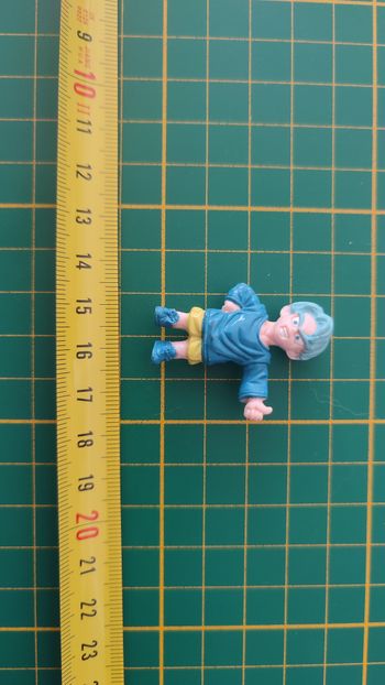 Jouet ancien vintage dans l'état mini figurine dragon ball z DBZ Kid Trunks Super Guerriers AB Toys