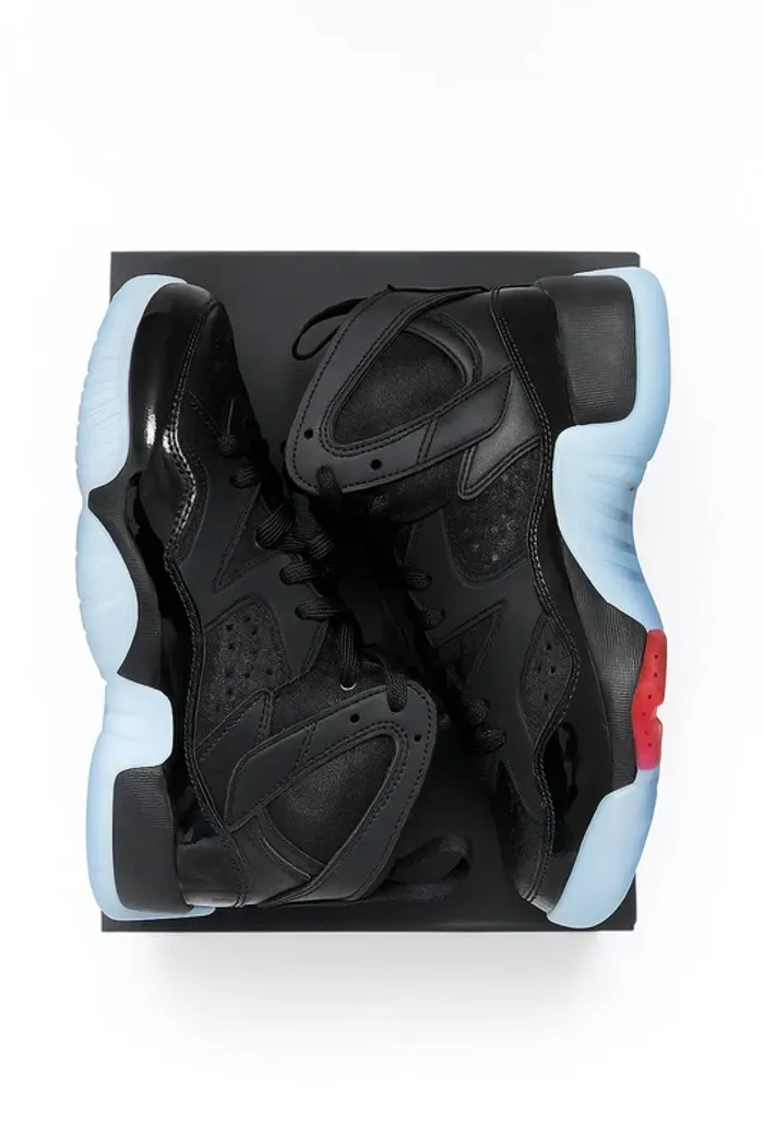 Nike jumpman two trey