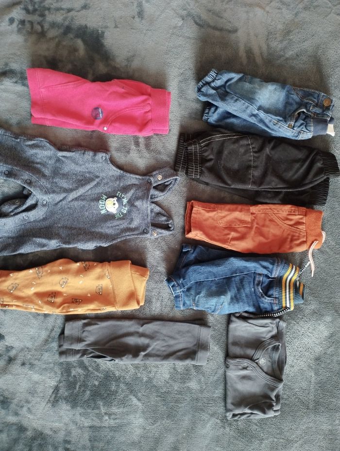 Vêtements 1 mois - photo numéro 3