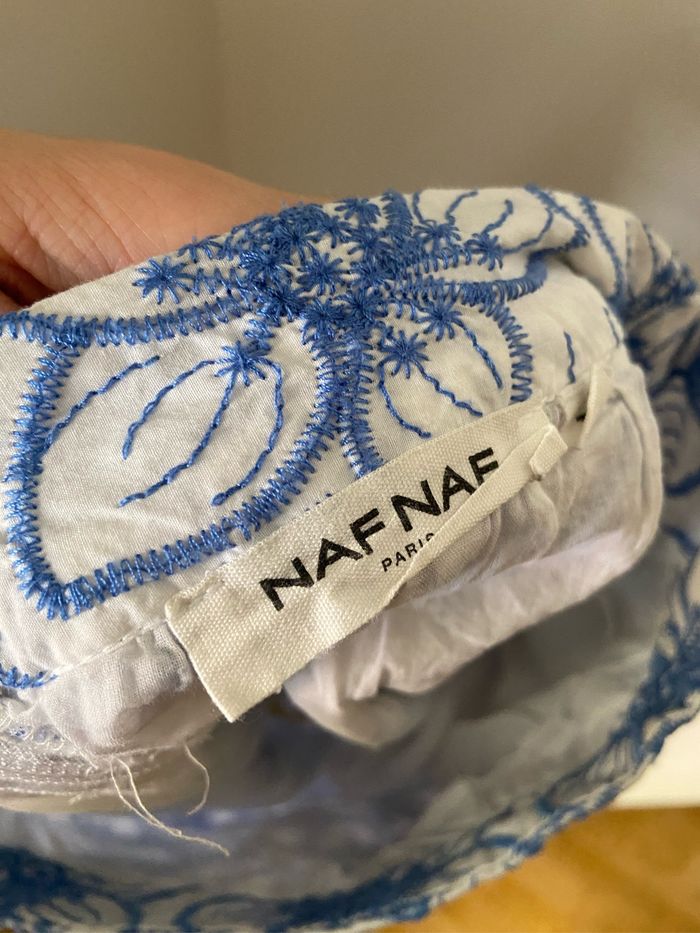 Jupe 38 Naf Naf Blanc et bleu fleurs - photo numéro 4