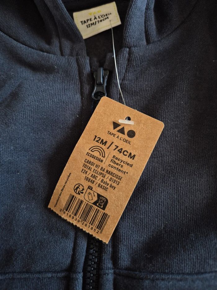 Veste à capuche 12 mois - photo numéro 3