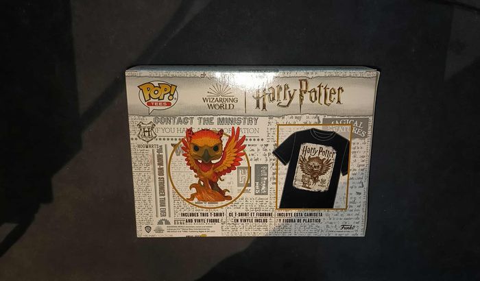 Pack Funko Pop + T-Shirt / Fawkes 144 / Patronus Dumbledore / Harry Potter / Glows in the dark - photo numéro 2