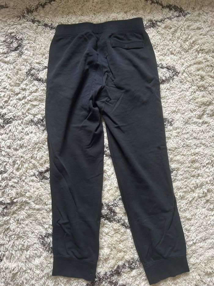 Jogging Nike noir bon état large taille M - photo numéro 2