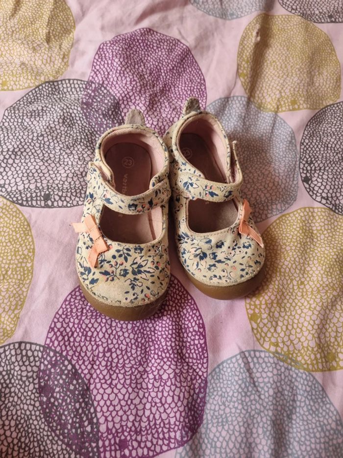Chaussures 23