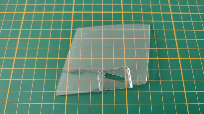 Vitre de portière gauche 86A n°86 pièce détachée Porsche 911 Carrera RS 2.7 1/8 1/8ème Altaya #B37