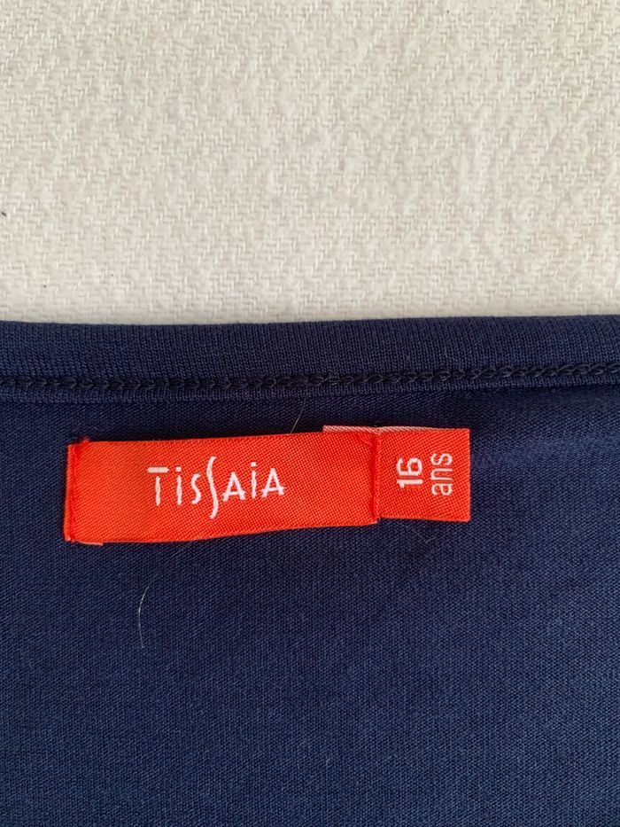 Tee shirt court - photo numéro 3