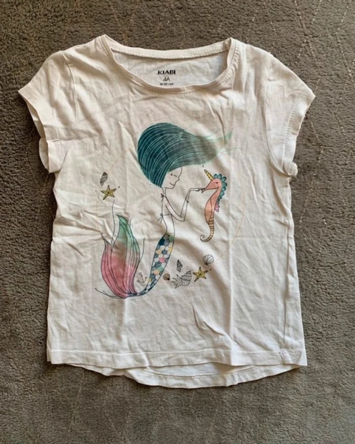 T-shirt blanc fille taille 4 ans