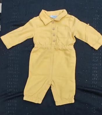 Combinaison Fille Primark 👶 jaune moutarde – 62cm