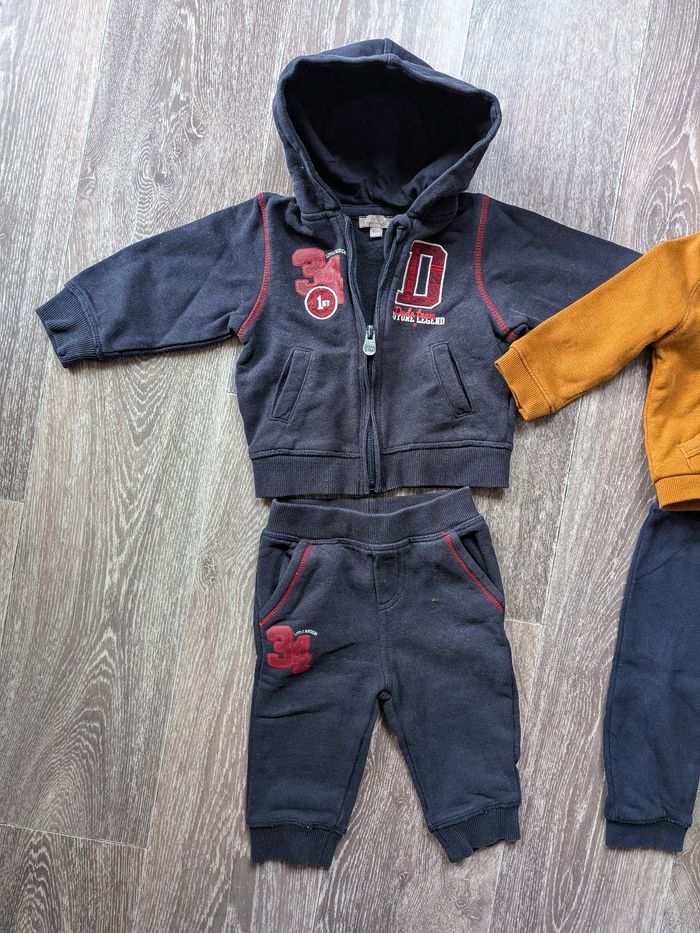 2 ensembles joggings bébé 6mois - photo numéro 2
