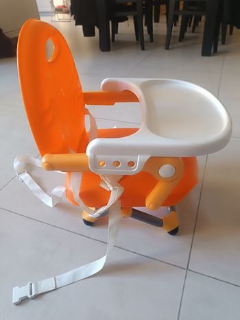 Chaise haute portable /rehausseur chaise pliante