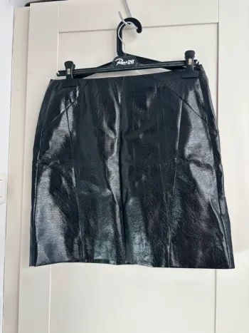 Jupe courte vinyle Camaïeu taille 38