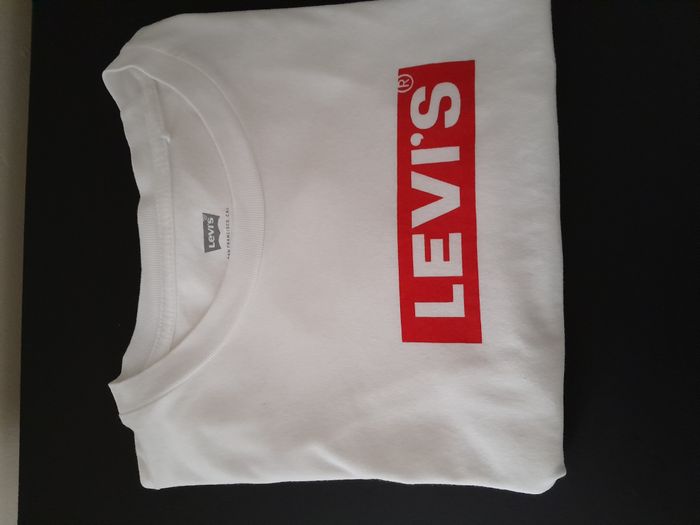 T -Shirt  Levi's - photo numéro 8