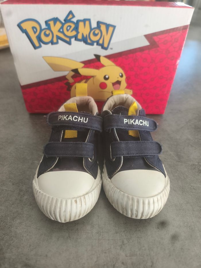 Basket pikachu taille 24 - photo numéro 2