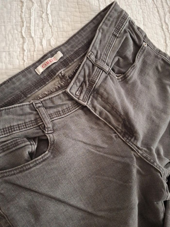 Jean 7/8eme Camaïeu taille 38 - photo numéro 3