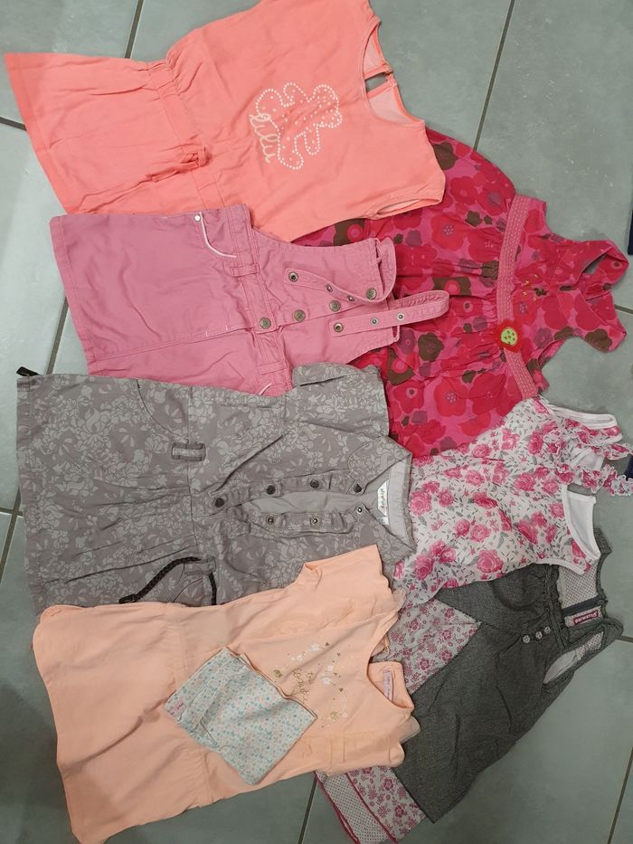 Lot vêtements fille 2 ans - photo numéro 4