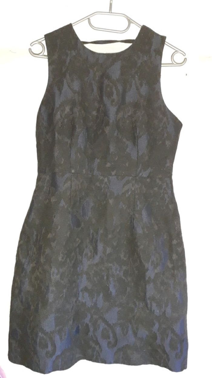Robe noire