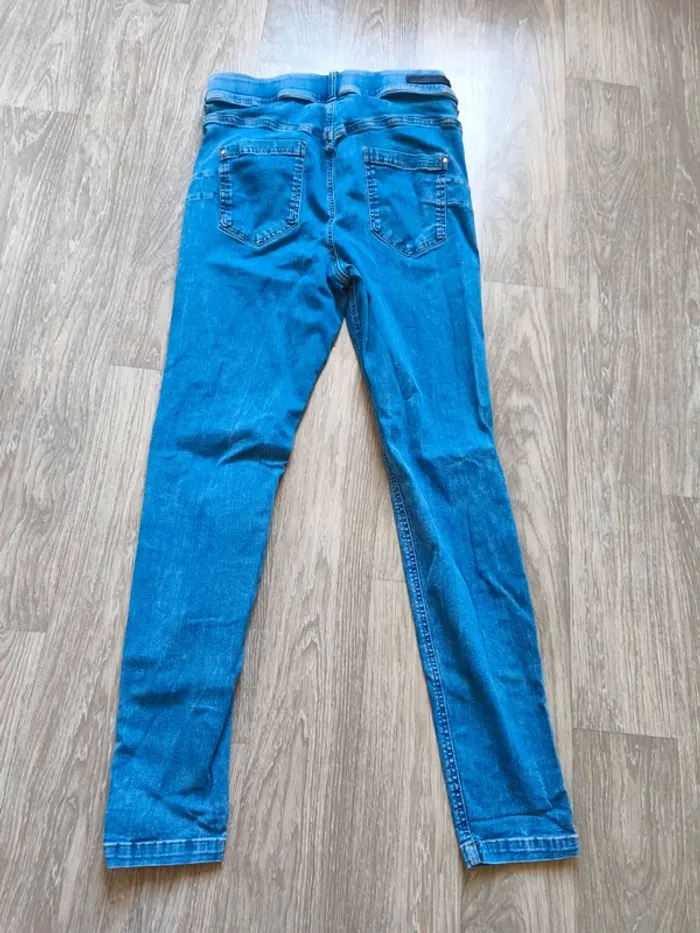 Jeans taille haute sculptant 44 - photo numéro 3