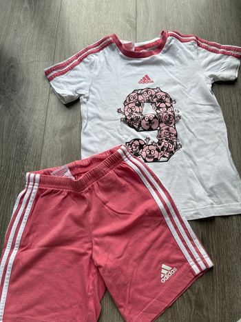 Ensemble adidas