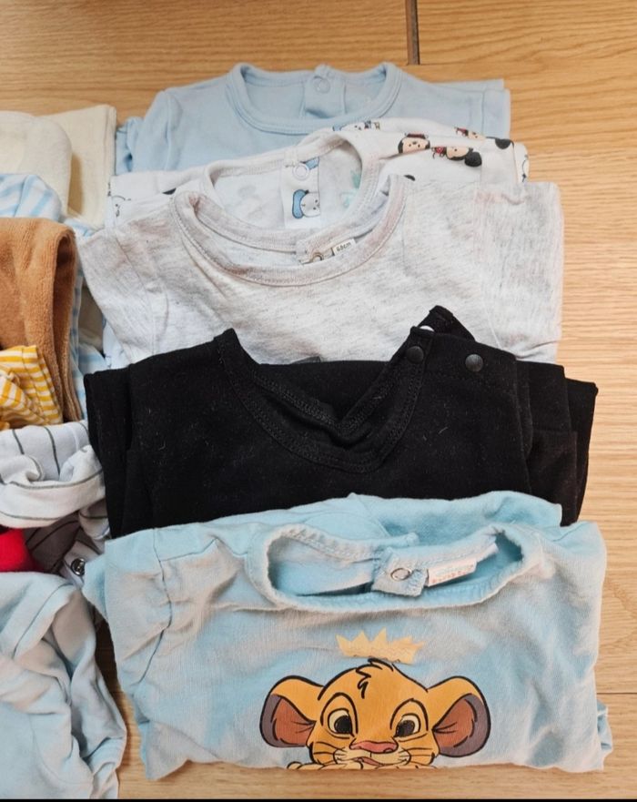 Lot de 11 pyjamas - photo numéro 3