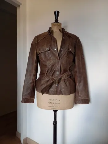 Magnifique veste en cuir vintage