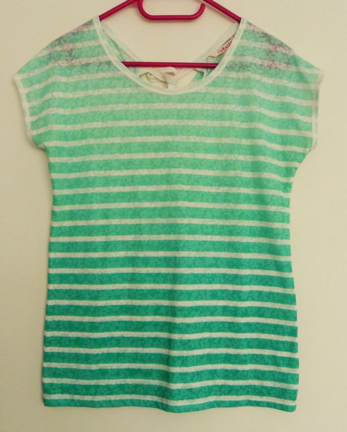 T shirt raye degrade de vert et blanc. Camaieu. Coton. Taille 38