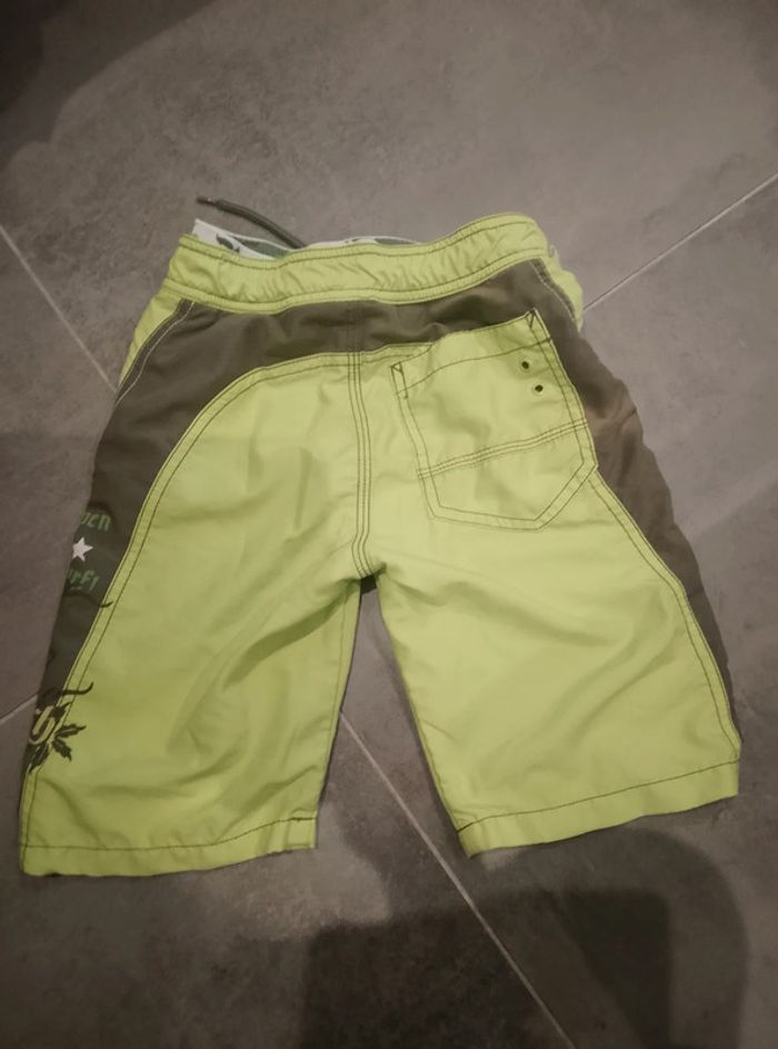 Bermuda Garçon 4 ans - photo numéro 3