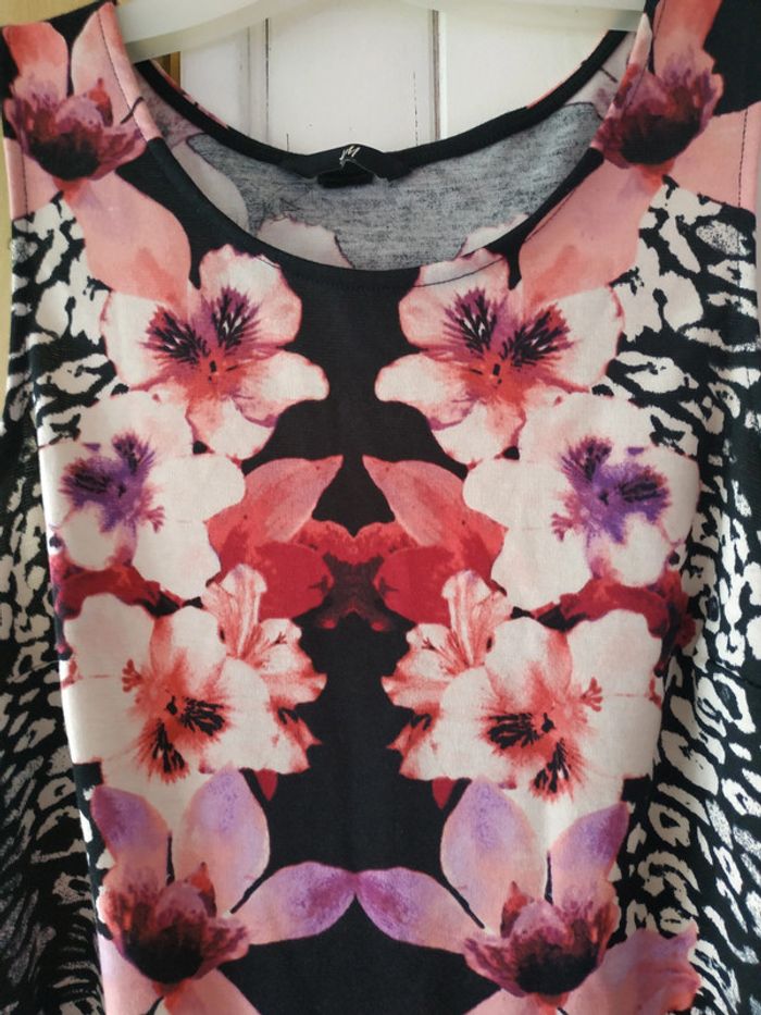 Robe fleurie - photo numéro 2