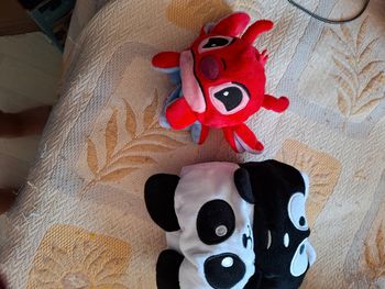 Magnifique lot de 2 peluches.neuve