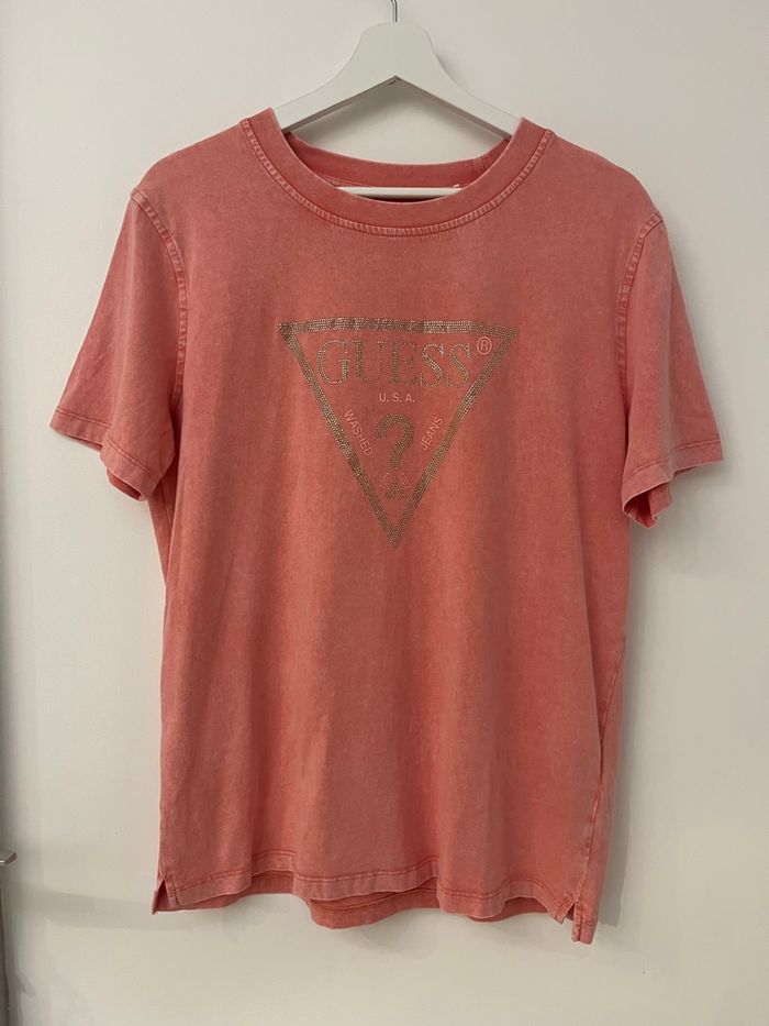 T shirt Guess corail femme Taille XL - photo numéro 2