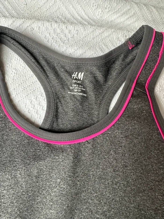 Débardeur sport S - photo numéro 2