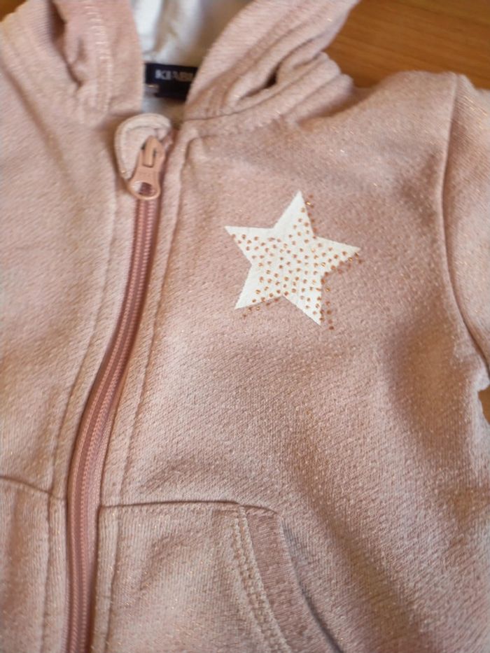 Joli sweat rose pâle pailleté 18 mois - photo numéro 3