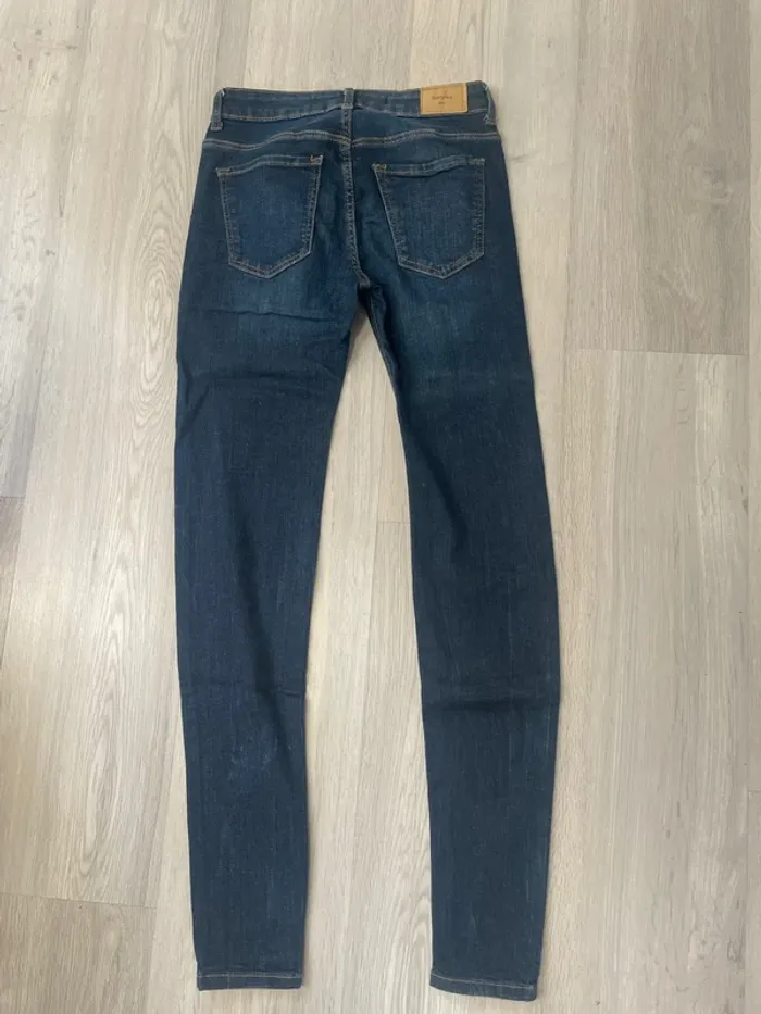Jeans Bershka - photo numéro 4