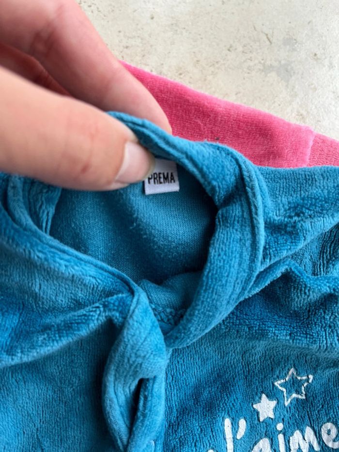 2 pyjamas - photo numéro 3