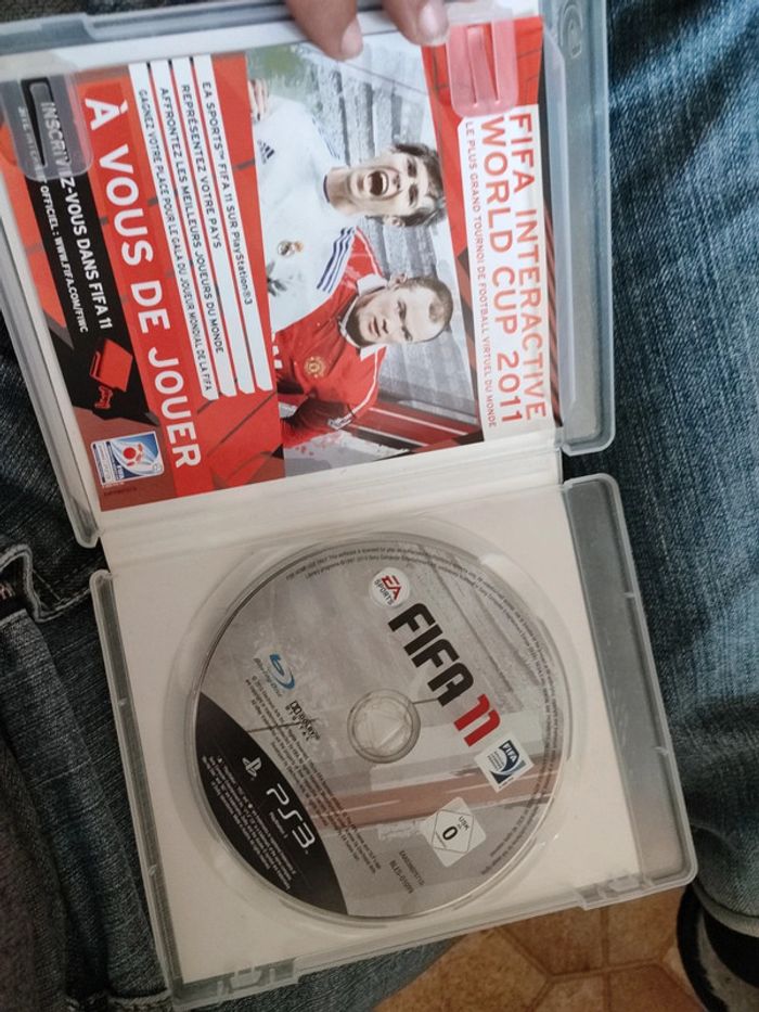 FIFA 11 ps3 - photo numéro 2