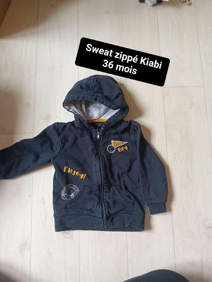 Sweat zippé Kiabi 36 mois