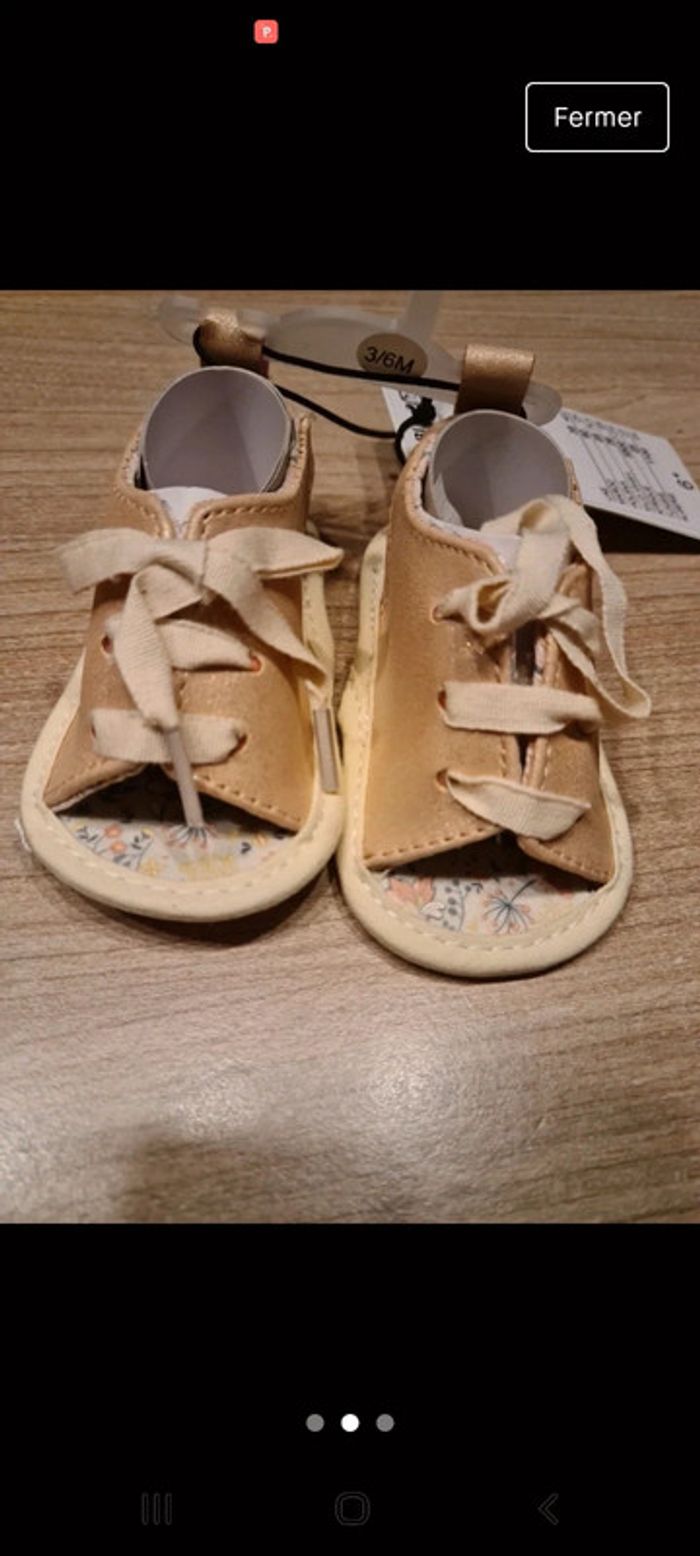 Chaussure 3/6 mois