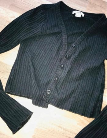 Gilet crop top couleur noir côtelé taille xs( 156) marque la halle