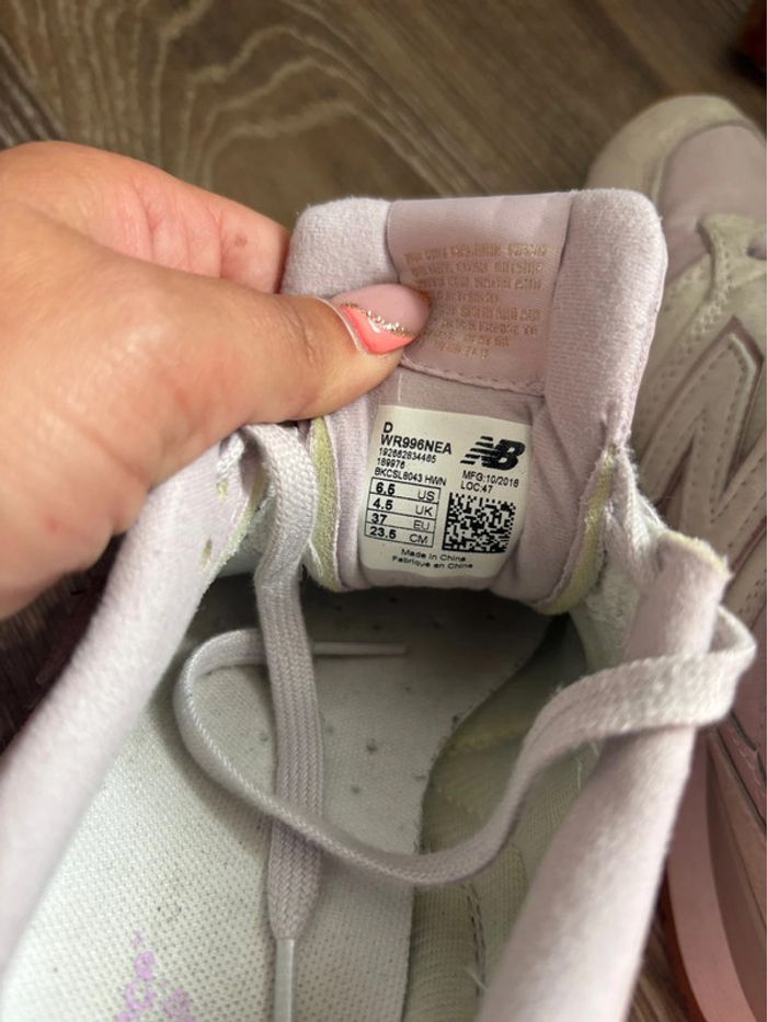 Baskets New Balance 996 - gris/lila - cuir/tissu - pointure 37 - en très bon état - photo numéro 6