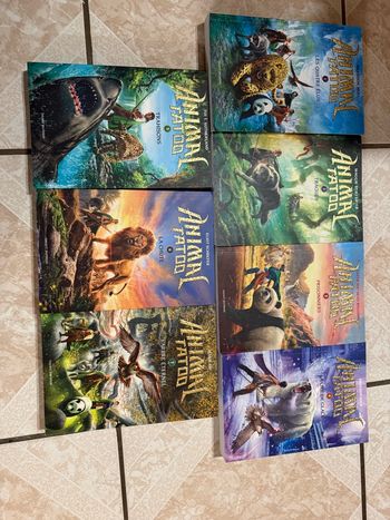 Lot livres « Animal Tatoo » 