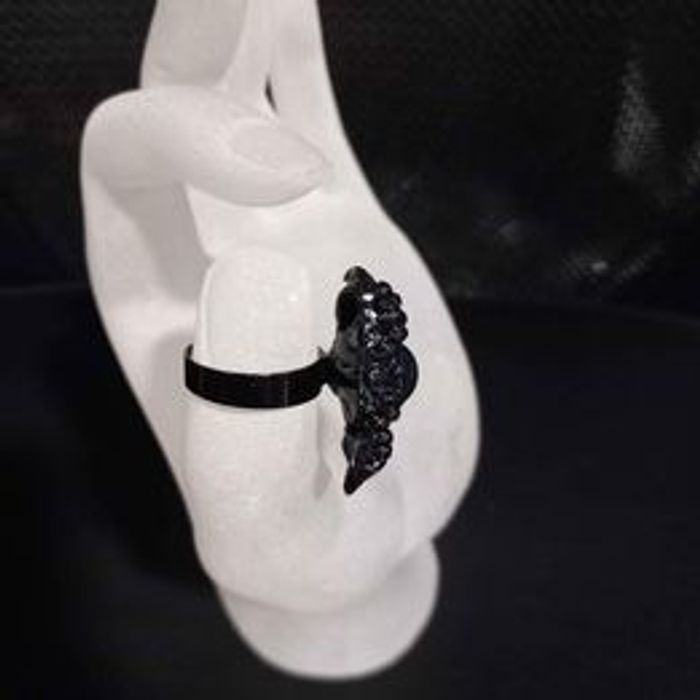 Bague fleur noir réglable - photo numéro 3