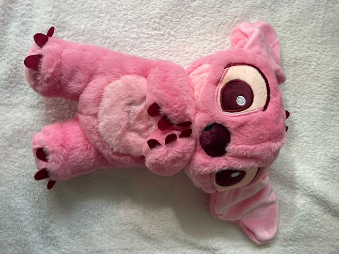 Peluche Disney Angel Stitch Interactive Respirante veuillese de nuit pour bébé qui respire 🩷 - photo numéro 9